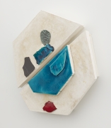Nicole Cherubini, Polygon with turquoise and red shard, 2018